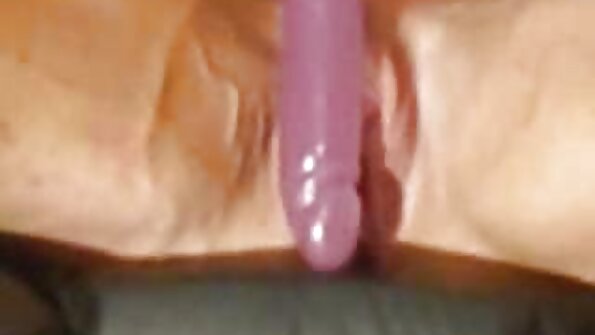 Două fete au fost porno babe cu floci entuziasmate serios și au pus în scenă desfrânare.
